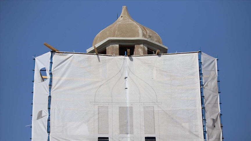 Çanakkale'nin simgelerinden tarihi saat kulesi restore ediliyor