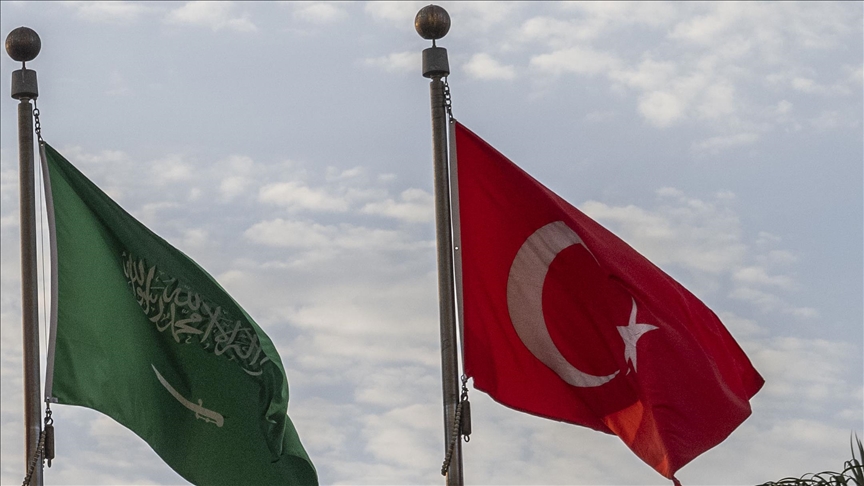 Saudi investment minister invites Turkish firms to participate in Vision 2030