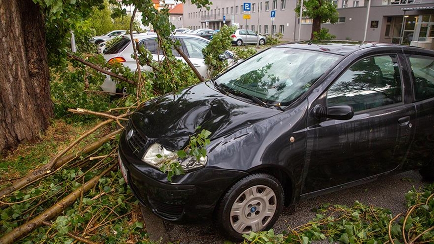 Hrvatska: Nevrijeme pričinilo štete u Zagrebu