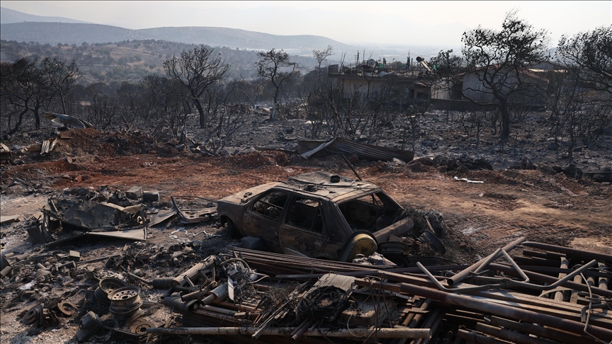 Expert warns further fires could lead to 'environmental collapse' of Greece's central Attica region