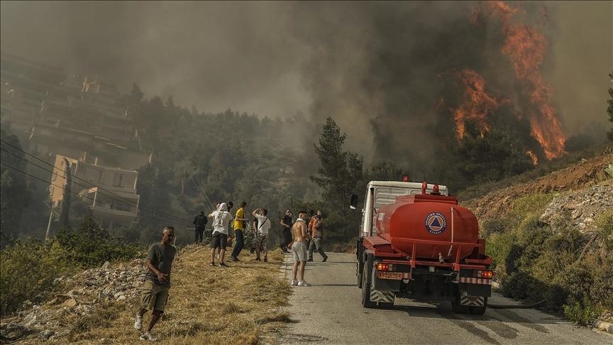 Greece prepares for double heatwaves extending through July