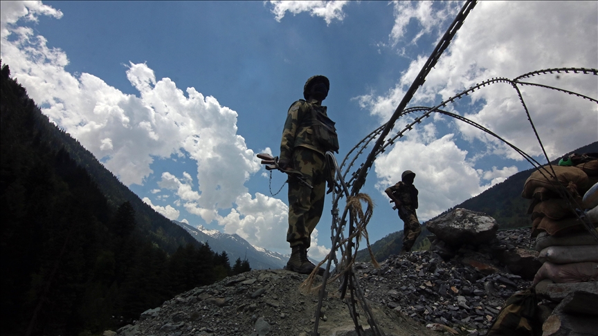 Kashmir: Indian army officer killed in fire at Siachen glacier