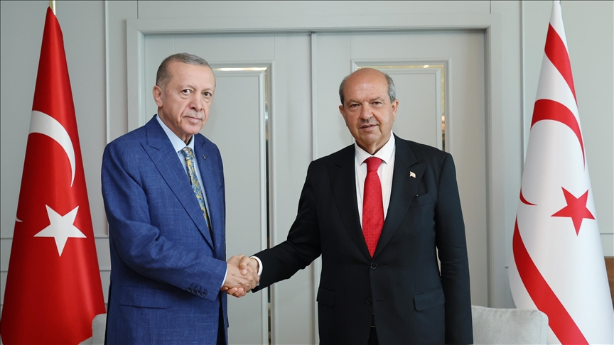 Turkish, Northern Cyprus presidents meet in Lefkosa for talks