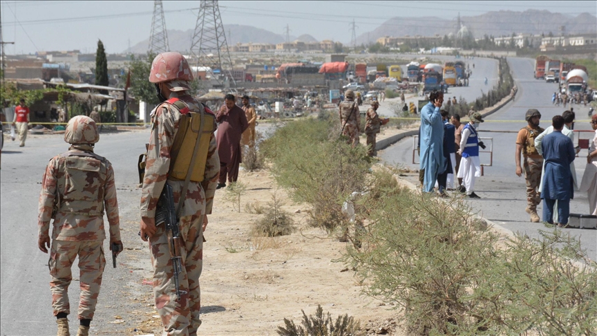 Choose peace over war, Taliban tell Pakistan