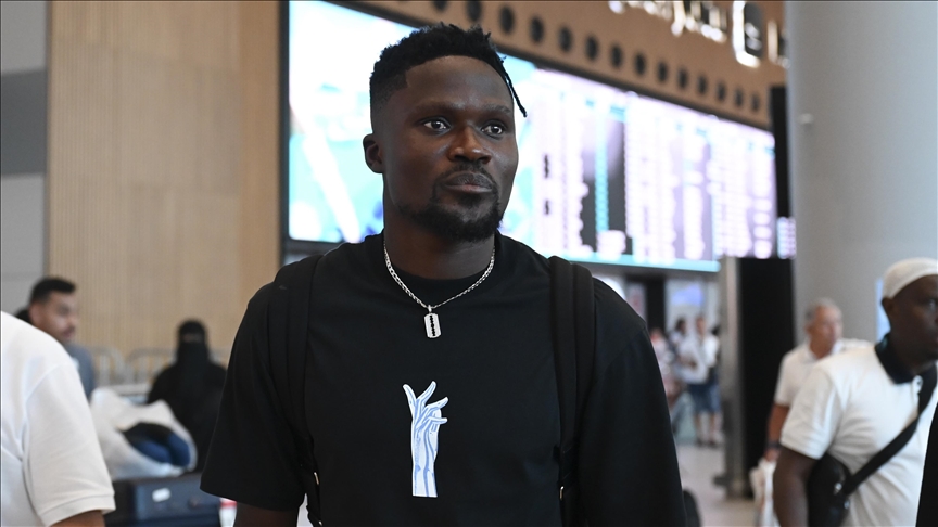 Stoper Leicester Cityja Daniel Amartey prelazi u Besiktas