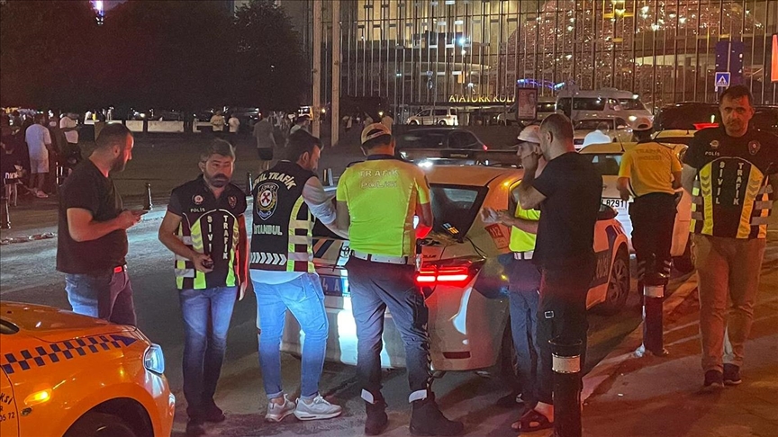 İstanbul’da taksicilere alkol ve uyuşturucu madde kullanımına ilişkin denetim