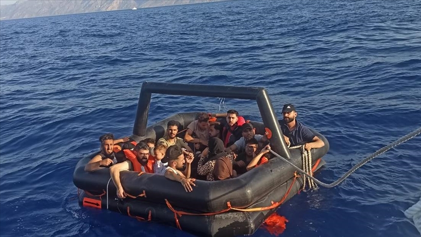 Türkiye rescues 38 irregular migrants in Aegean Sea