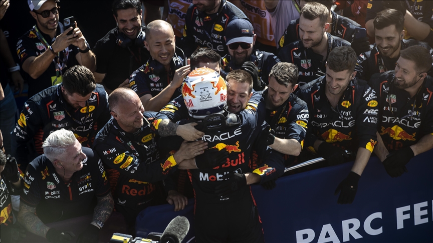 Verstappen wins Hungarian Grand Prix, sets Red Bull F1 record for 12 consecutive wins