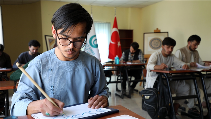 Yunus Emre Institute reviving thuluth calligraphy art