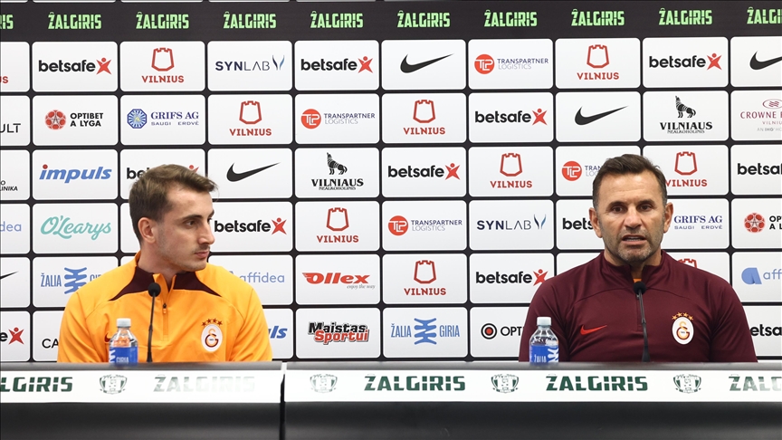 Galatasaray Teknik Direktörü Okan Buruk: Deplasmandayız ve ikinci maç öncesinde avantaj elde etmek bizim için önemli