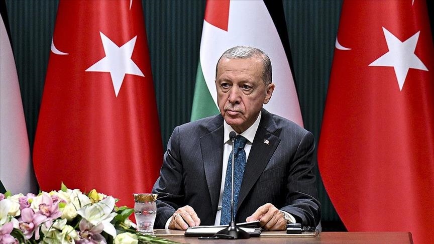 أردوغان: لا نقبل تغيير الوضع التاريخي للأماكن المقدسة بفلسطين