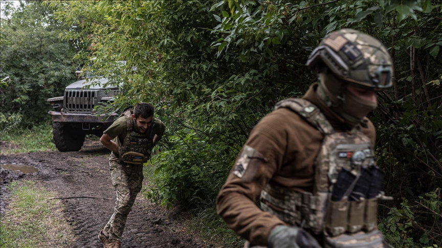 China calls on Russia, Ukraine to ‘jointly deescalate the situation’