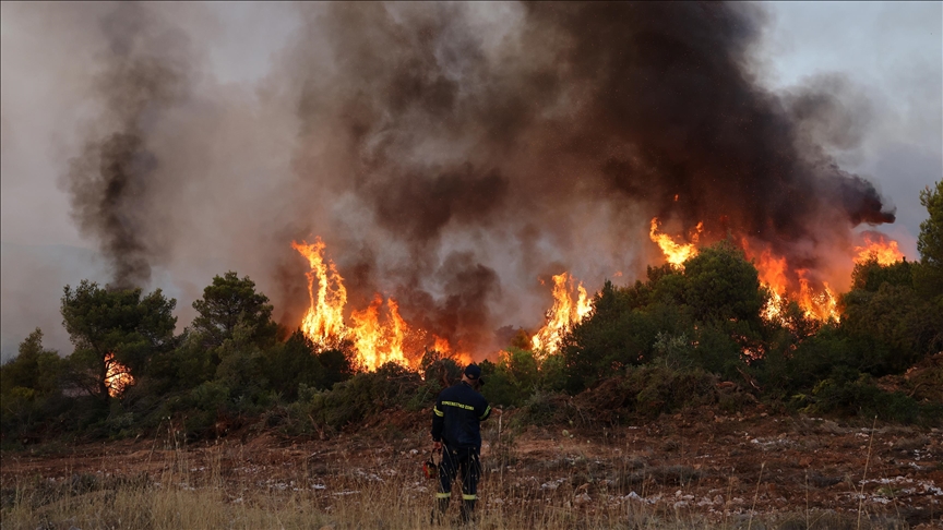 Η Ελλάδα δοκιμάζεται και φέτος με καύσωνα και πυρκαγιές