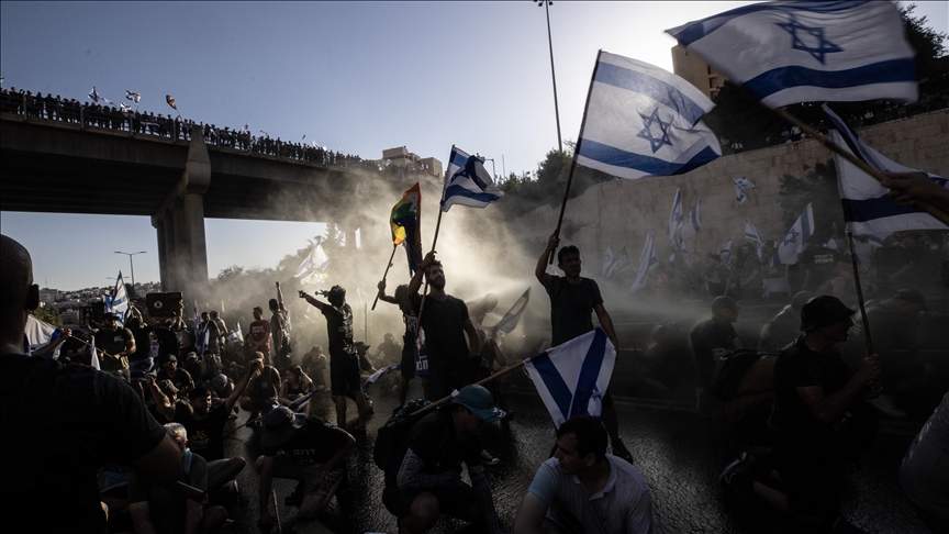 İsrail'de Yüksek Mahkeme tartışmalı yargı düzenlemesine ilişkin iptal başvurularını eylülde görüşecek