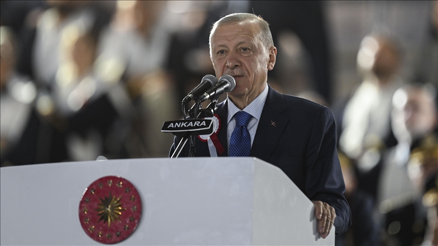 أردوغان: محاربة الإرهاب سبيلنا لحل مشكلة الهجرة غير النظامية 