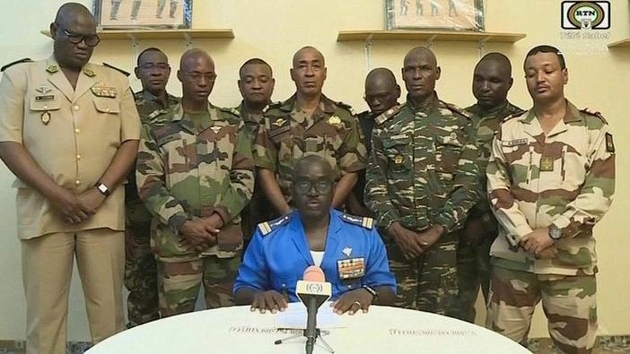 Военные Нигера объявили о свержении президента