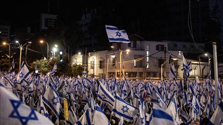 İsrail'de koalisyon hükümetinin ülkeyi ikiyi bölen tartışmalı "yargı reformu"