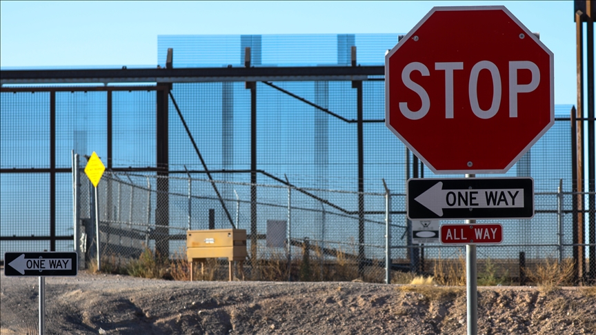 Mexico, US agree to step up efforts to curb arms trafficking Mexico, US agree to step up efforts to curb arms trafficking