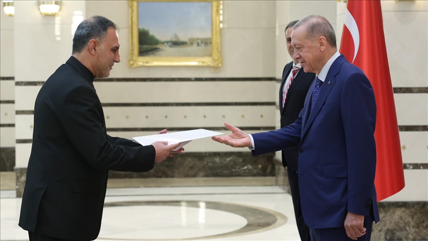 سفیر جدید ایران استوارنامه خود را به اردوغان تقدیم کرد
