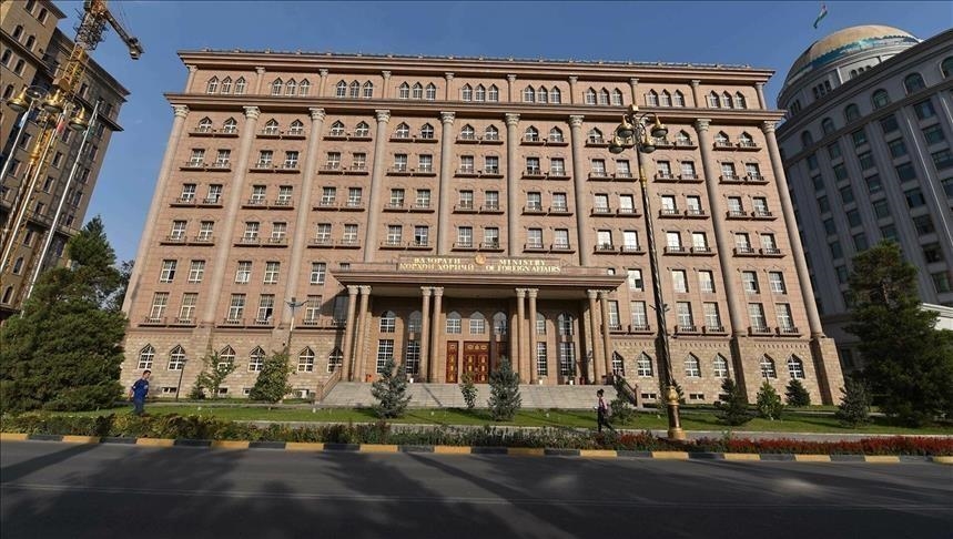 МИД Таджикистана: Акции с сожжением Корана оскорбительны для мусульман