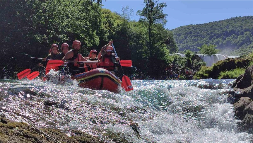 Internacionalna Una regata: Krajiškom ljepoticom plovi 110 plovila