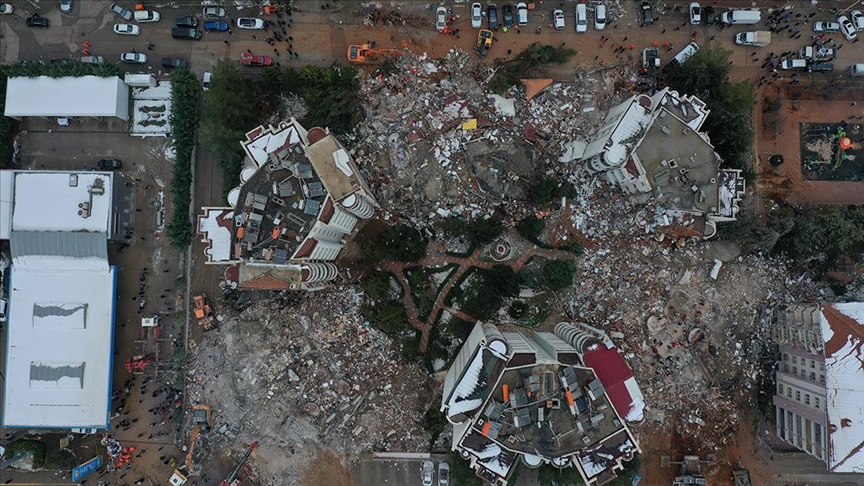 Gaziantep'te depremde 51 kişinin öldüğü apartmanın kolonu eksik yapılmış