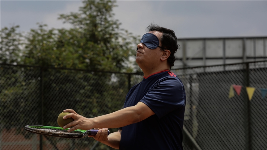 Tennis gives blind people new hope in Colombia