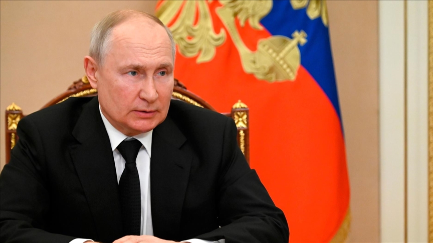 Путин подписал закон о налоге на сверхприбыль
