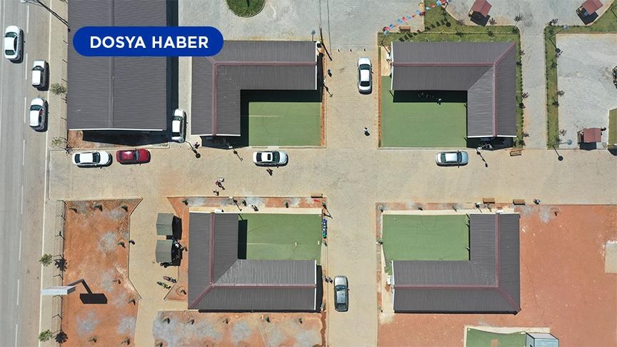 Gaziantep'te 20 bin 500 kalıcı konut ve köy evinin inşaatı sürüyor