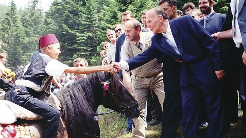 Bosnia Herzegovina marks birthday of pivotal leader Alija Izetbegovic