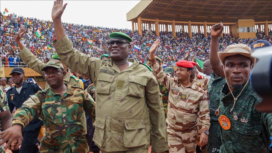 ECOWAS'tan Nijer'deki cunta ile bağlantılı isimlere karşı mali yaptırım kararı