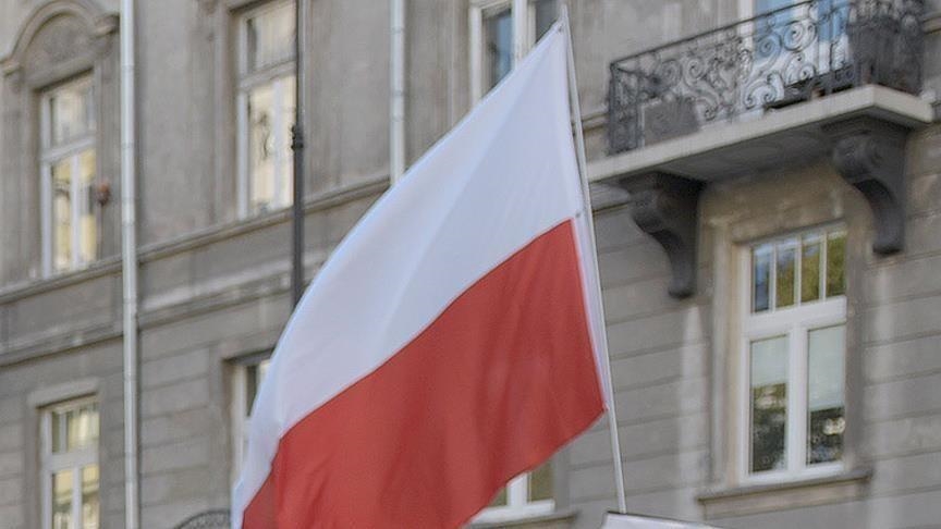 Poland’s health minister quits after uproar over data breach