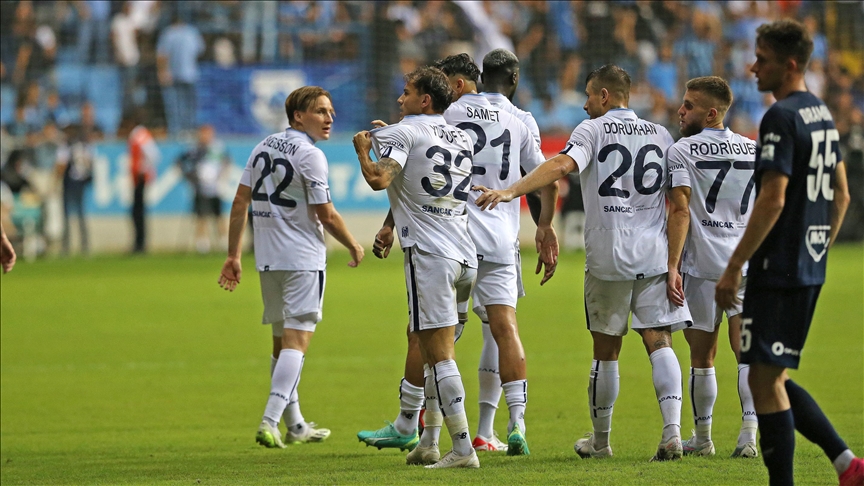 Yukatel Adana Demirspor, Hırvatistan temsilcisi Osijek'i 5-1 mağlup etti