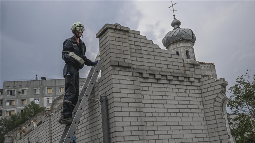 Air combat intensifies with raid sirens sounding across Ukraine as Russia shoots down drones, closes airports