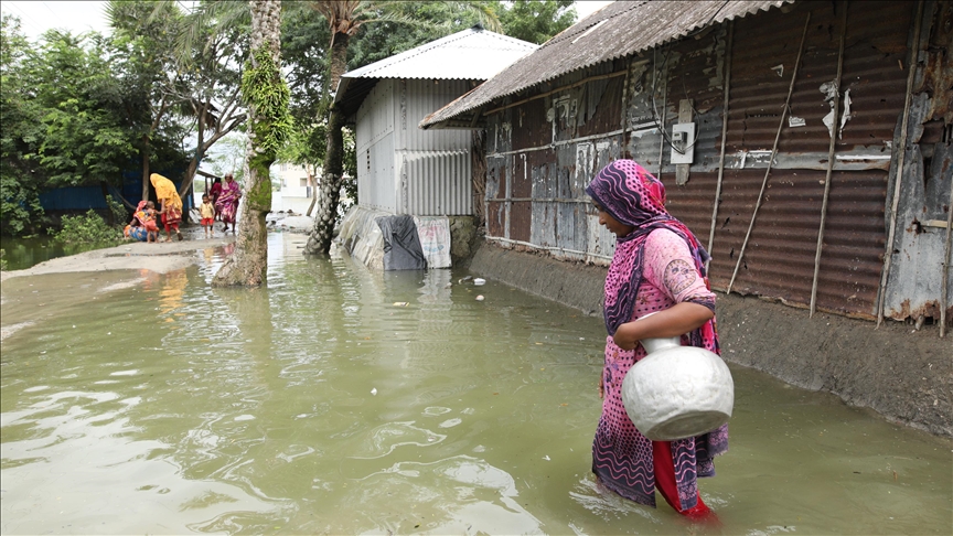 Death toll in Bangladesh floods rises to 48 as rainwaters begin to recede