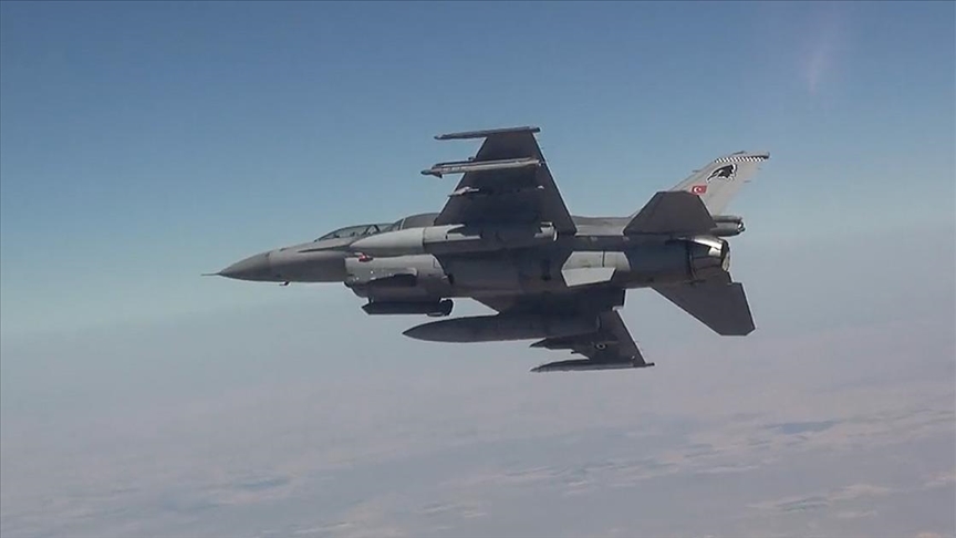 الدفاع التركية: تحييد 3 إرهابيين شمالي العراق