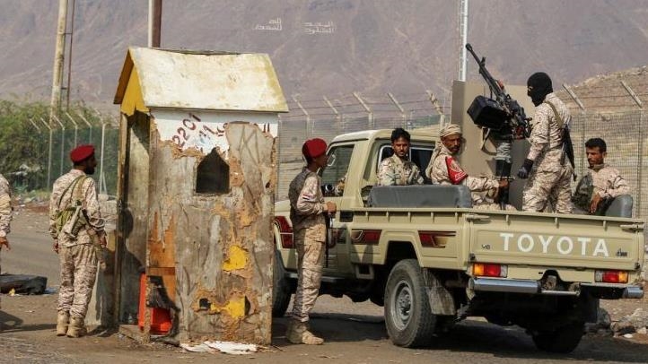 "الانتقالي" اليمني يعلن السيطرة على معسكر للقاعدة في أبين