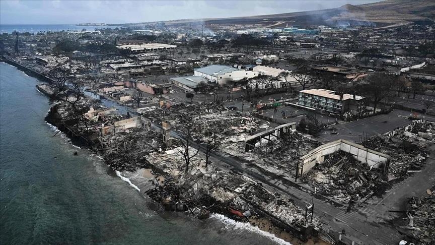 Gouverneur d'Hawaï : Les incendies de forêt ont fait 93 victimes et le bilan pourrait s'alourdir