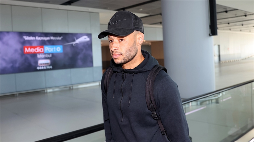 Beşiktaş, Alexander Oxlade-Chamberlain'in transferi için görüşmelere başladı