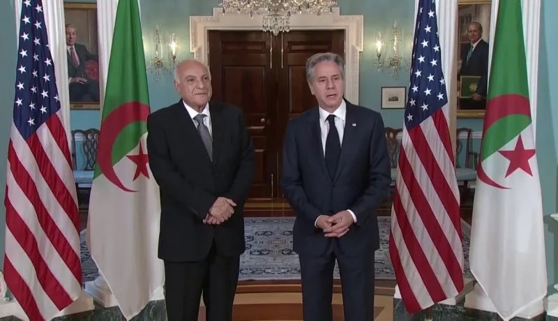 الجزائر وواشنطن.. خلافات استراتيجية تتجاوزها البراغماتية (تقرير)