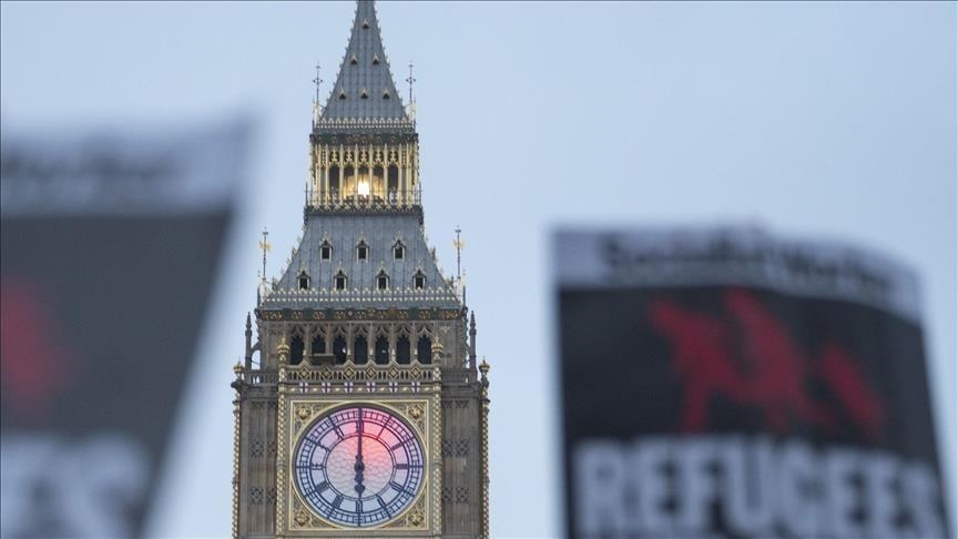 UK barge migrant says government treating them worse than animals