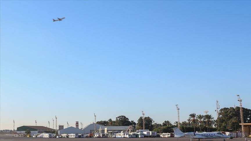 Trablus’ta çatışmaların durulmasının ardından  Mitiga Havalimanı yeniden uçuşlara hazırlanıyor