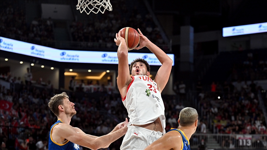 FIBA Olimpiyat Ön Eleme Turnuvası yarı finalinde Türkiye'nin rakibi İsveç oldu