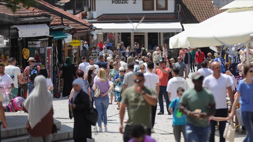 U Bosni i Hercegovini danas sunčano vrijeme uz malu do umjerenu oblačnost
