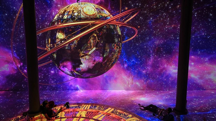 SAD: Spektakularna izložba "Beyond the Light" u New Yorku