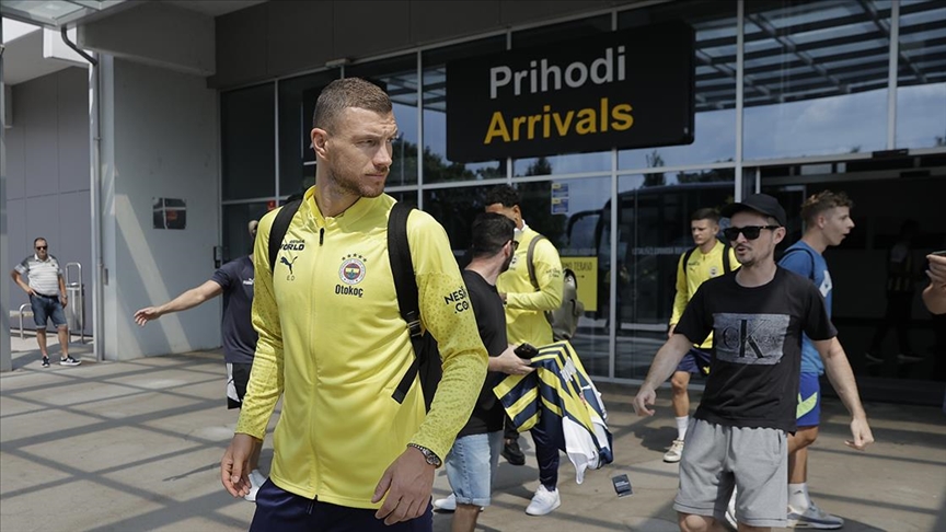 Fudbaleri Fenerbahcea doputovali u Maribor: Džeko izazvao posebnu pažnju