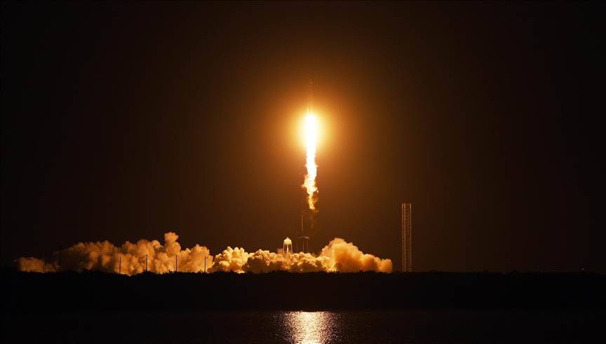 SpaceX запустила на орбиту новую партию спутников Starlink