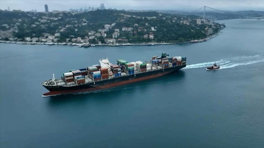 Container ship which set sail from Ukraine’s Odesa port reaches Istanbul Strait