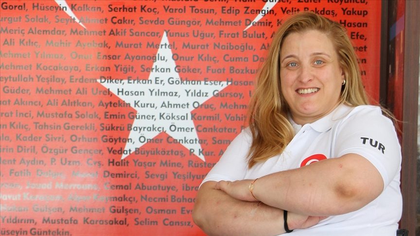 Milli paralimpik atıcı Ayşegül Pehlivanlar, Avrupa Şampiyonası'nda altın madalya kazandı 