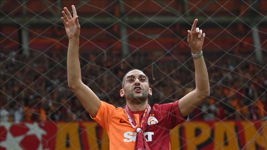 Hakim Ziyech joins Galatasaray from Chelsea on loan